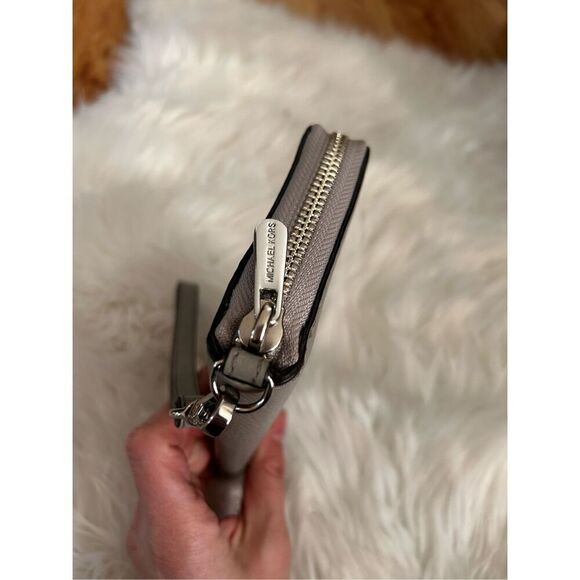 Gray Leather Michael Kors Wallet with strap clutch - Picture 7 of 9